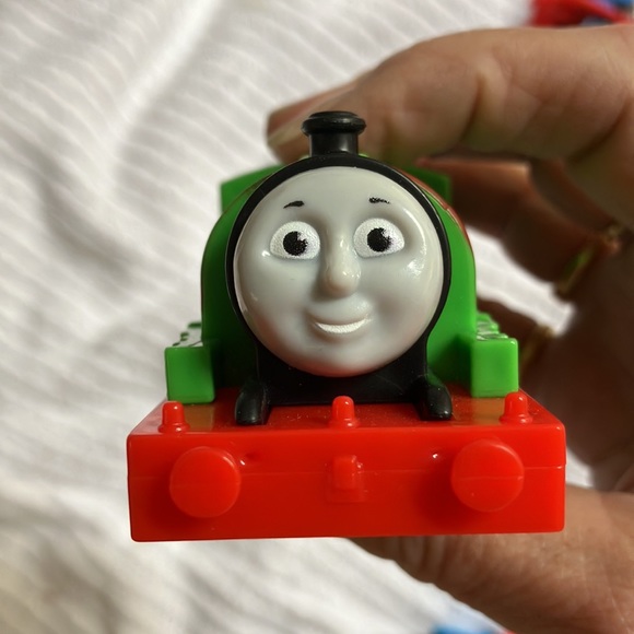 Set of 6 Thomas the train engines - Picture 8 of 13